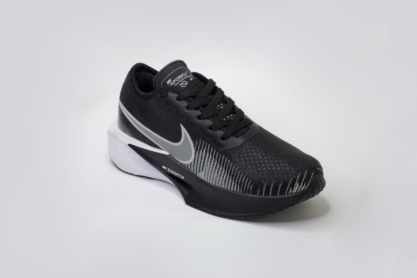 ¡Atrévete a Romper Tus Límites!  con LAS ZAPATILLAS  N VAPORFLY 3